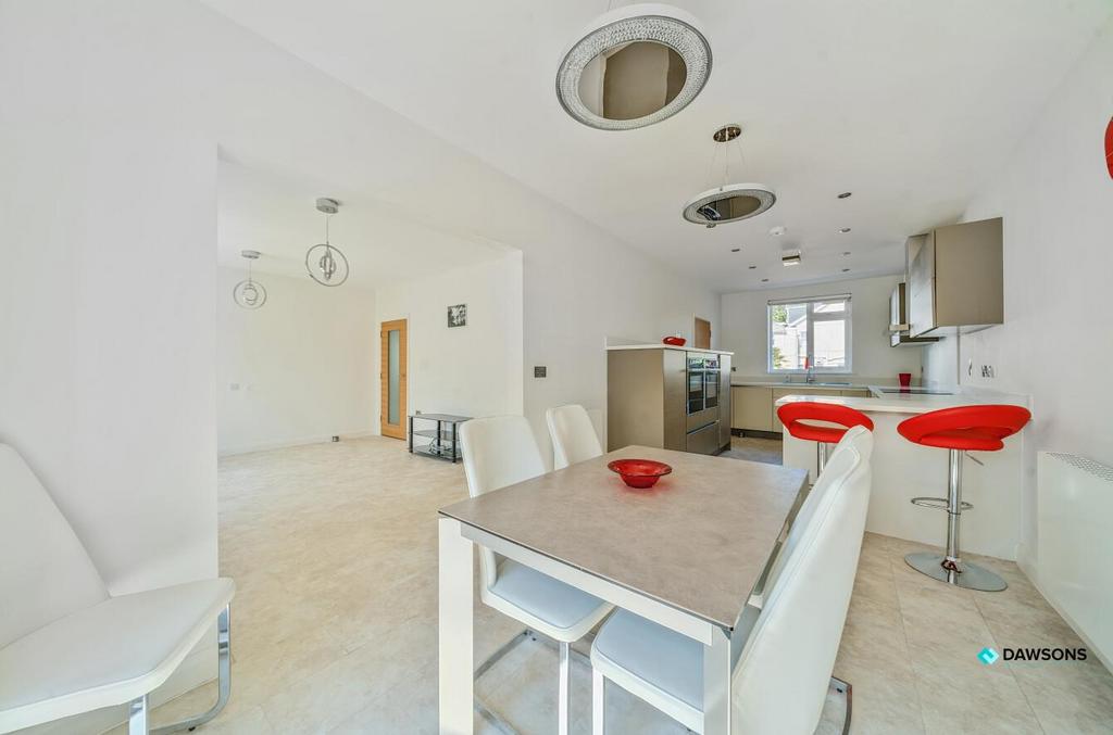 88c729fa-02b9-49f2-a186-107b586a9335.jpg