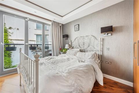 undefined, Elysian Mews, London, N7