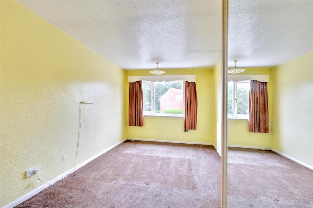 Bedroom 1 1.jpeg