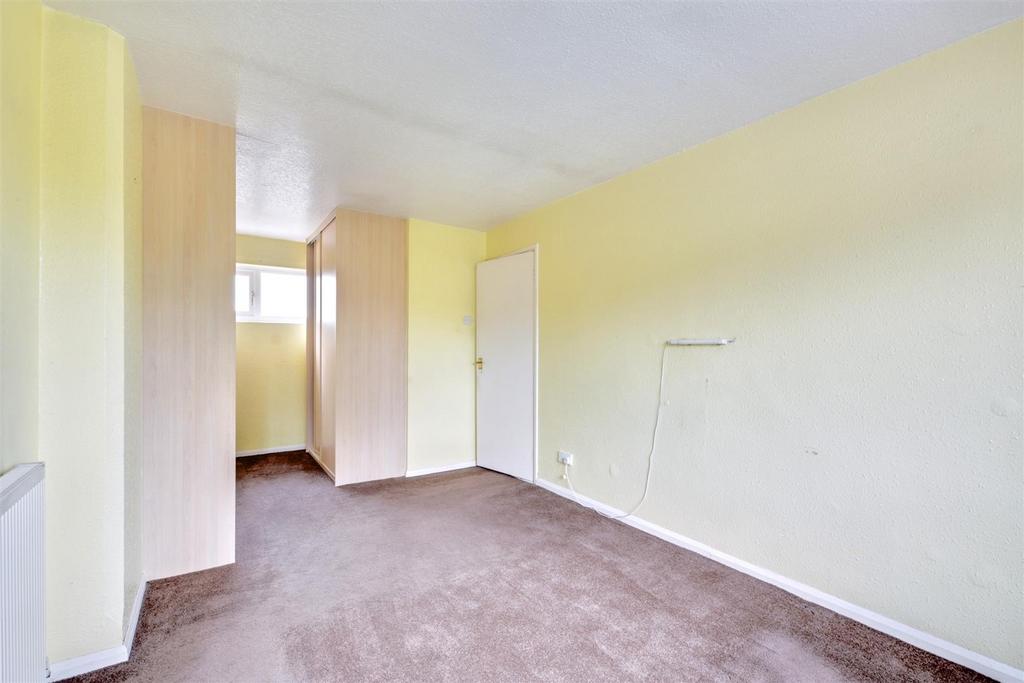 Bedroom 1 2.jpeg
