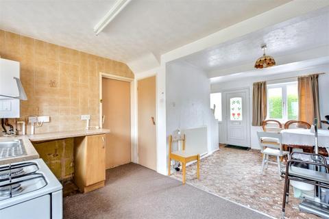 3 bedroom terraced house for sale, Gibbons Avenue, Stapleford, Nottingham