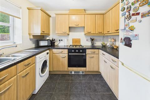 31 Hartley Gardens, Gloucester, GL4 4PJ