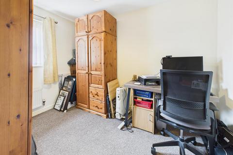 31 Hartley Gardens, Gloucester, GL4 4PJ