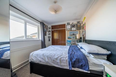 52 Cedar Drive, Ascot, SL5 0UB