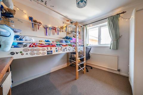 52 Cedar Drive, Ascot, SL5 0UB