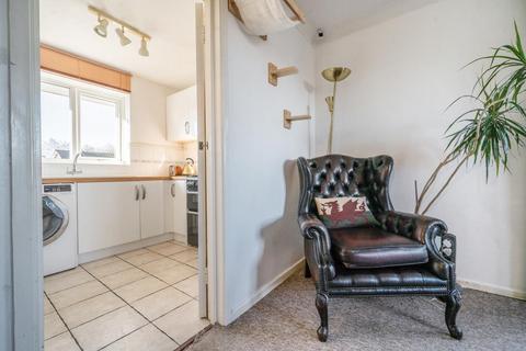 52 Cedar Drive, Ascot, SL5 0UB