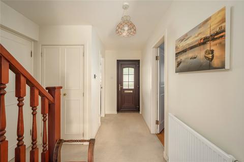 36 Connaught Place, Edinburgh, EH6 4RQ