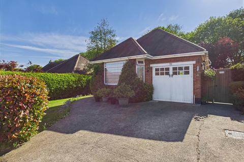 4 bedroom detached bungalow for sale, Valley Drive, Kirk Ella