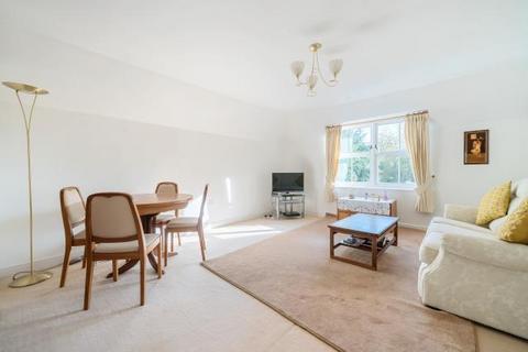 1 bedroom apartment for sale, London Road, Ascot