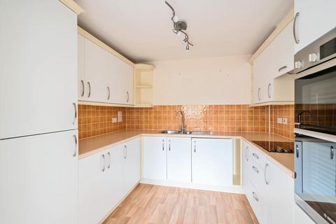 1 bedroom retirement property for sale, Sunningdale,  Berkshire,  SL5