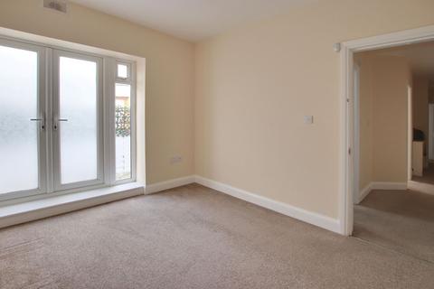 undefined, Bridle Parade, Bridle Road, Shirley