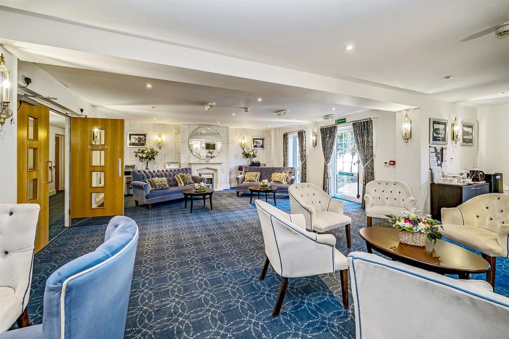 14-7bb3 JPH 28 Swift House Maidenhead-29 (1)-medium