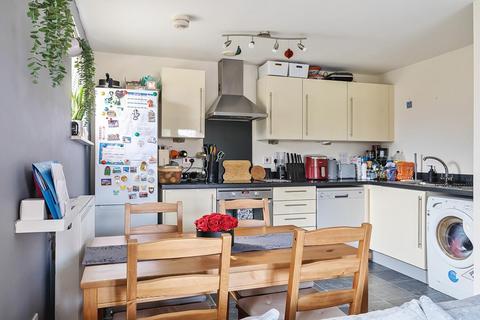 undefined, Hut Farm Place, Chandler's Ford