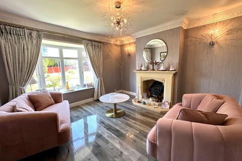 4 bedroom semi-detached house for sale, Ambergate Close, Walsall WS3