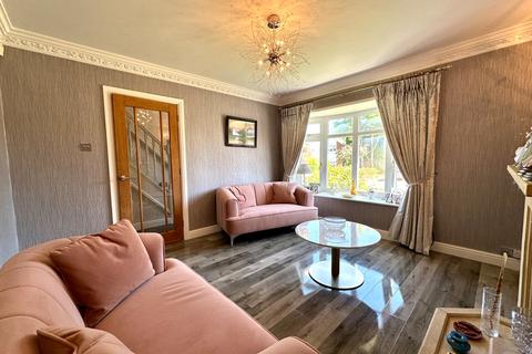 4 bedroom semi-detached house for sale, Ambergate Close, Walsall WS3