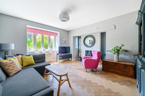 21 Vine Road, East Molesey, KT8 9LF