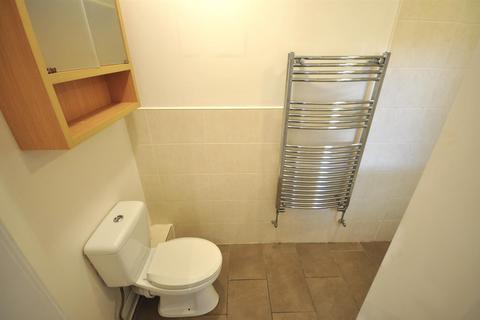 29 Oldfield Road, Thorne, Doncaster, DN8 5QB