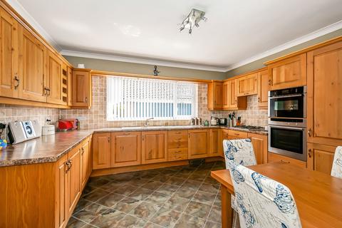 3 bedroom detached house for sale, Inmans Road, Hull HU12