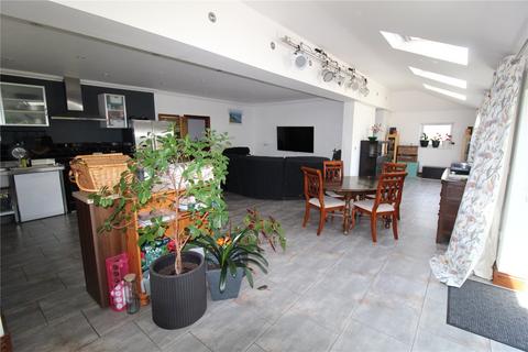 5 bedroom detached house for sale, Ashingdon Road, Rochford, Essex, SS4