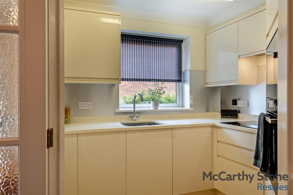 8647651-interior07-800.jpg