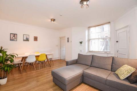 2 bedroom flat to rent, Greencroft Gardens, London NW6