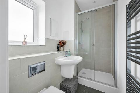 59 Havelock Drive, Greenhithe, DA9 9XT