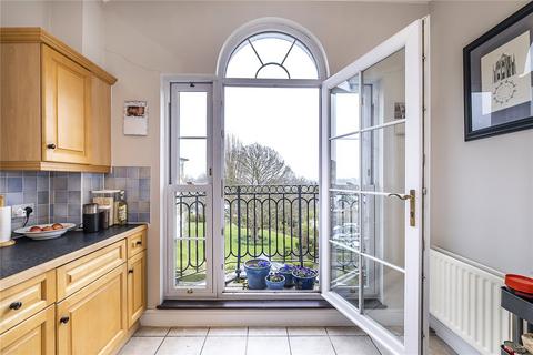 2 bedroom apartment for sale, Southlands Drive, London, SW19