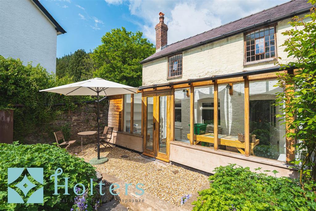 15 Mill Green, Knighton-10.jpg