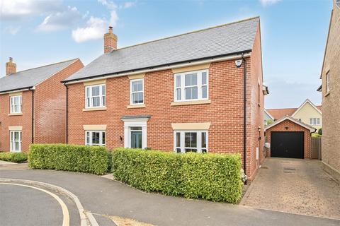 4 bedroom detached house for sale, Florence Gardens, Summers Park