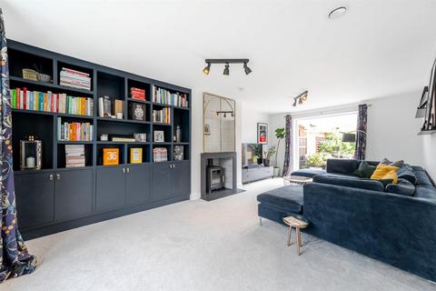 4 bedroom detached house for sale, Florence Gardens, Summers Park