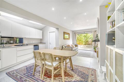 2 bedroom flat for sale, Byam Street, London, SW6