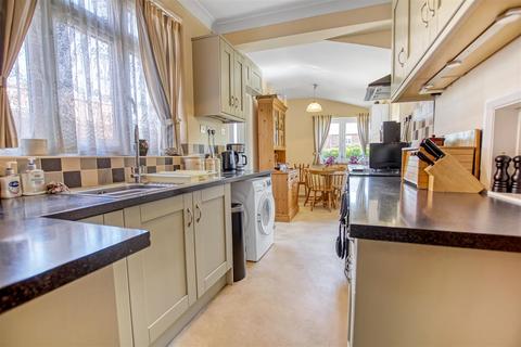 3 bedroom semi-detached house for sale, Boroughbridge Road, Northallerton