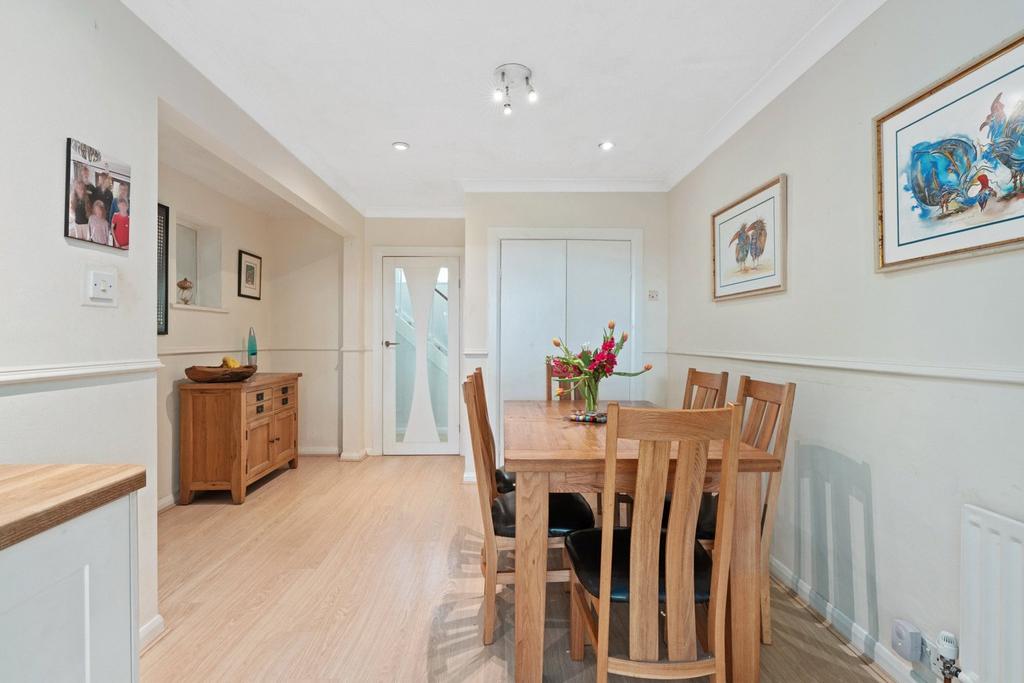 Breakfast Room