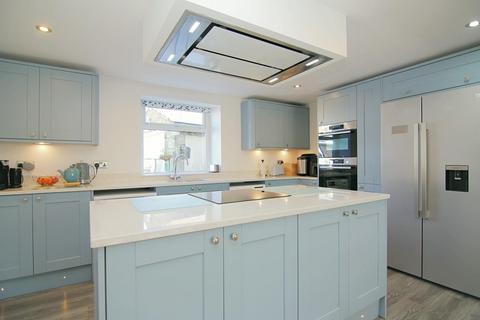 31 - 33 Bell Lane, Leeds, LS13 2LZ