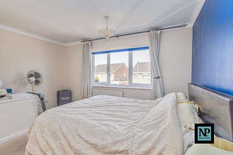 26 Brookweed, Amington, Tamworth, B77 4EB