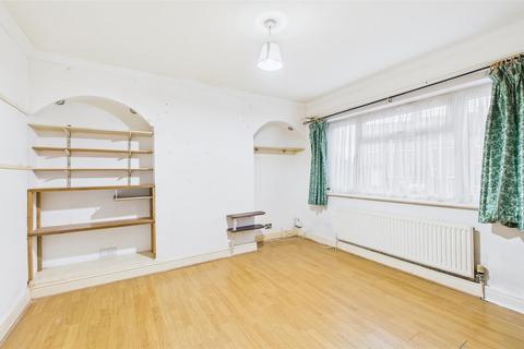 undefined, Woodcote Close, Cheshunt