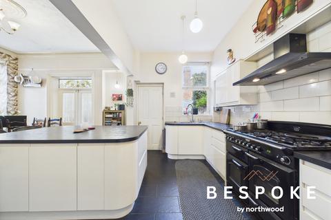 4 bedroom detached house for sale, Park Lane, Macclesfield SK11