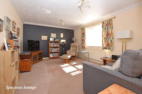 14 Cedar Way, Gayton, King's Lynn, PE32 1UT