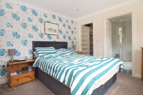 14 Cedar Way, Gayton, King's Lynn, PE32 1UT