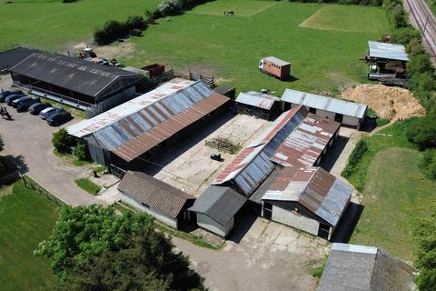 Farm for sale, Basildon