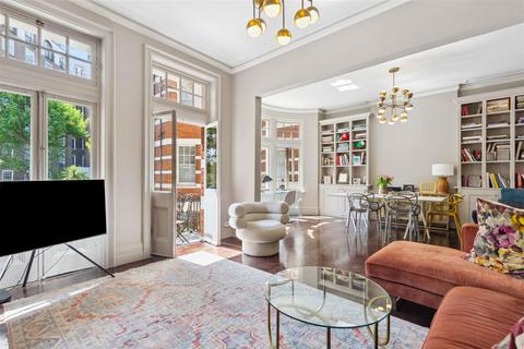 28 Fitzjames Avenue, London, W14 0RR