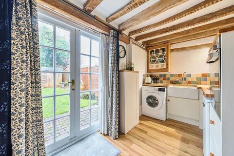 undefined, Chinnor,  Oxfordshire,  OX39