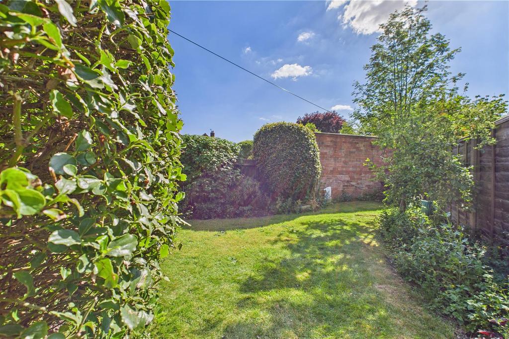 CAM04235 G0-PR0047-STILL008.jpg