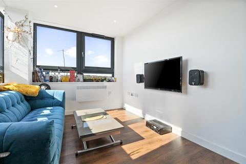 1 bedroom flat for sale, Strand Parade, Goring-By-Sea