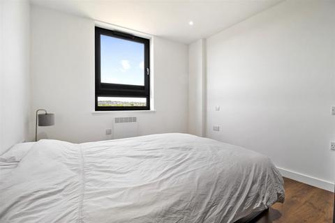 1 bedroom flat for sale, Strand Parade, Goring-By-Sea