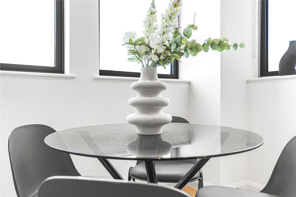 Living/Kitchen