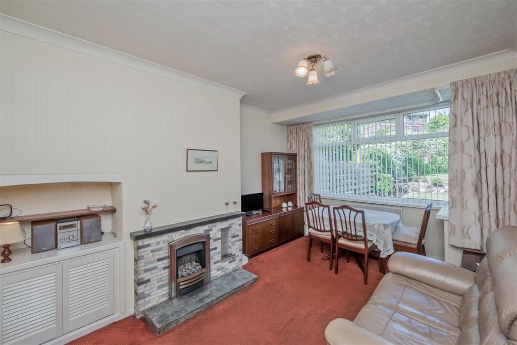 Dining Room: