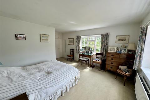 undefined, Crookham Road, Fleet GU51