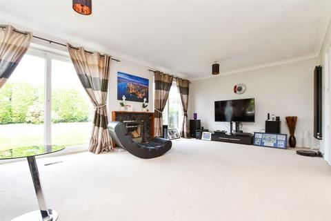 undefined, North Acre, Banstead, Surrey