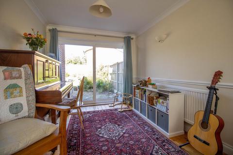 29 Cliveden Close, Cambridge, CB4 3LX